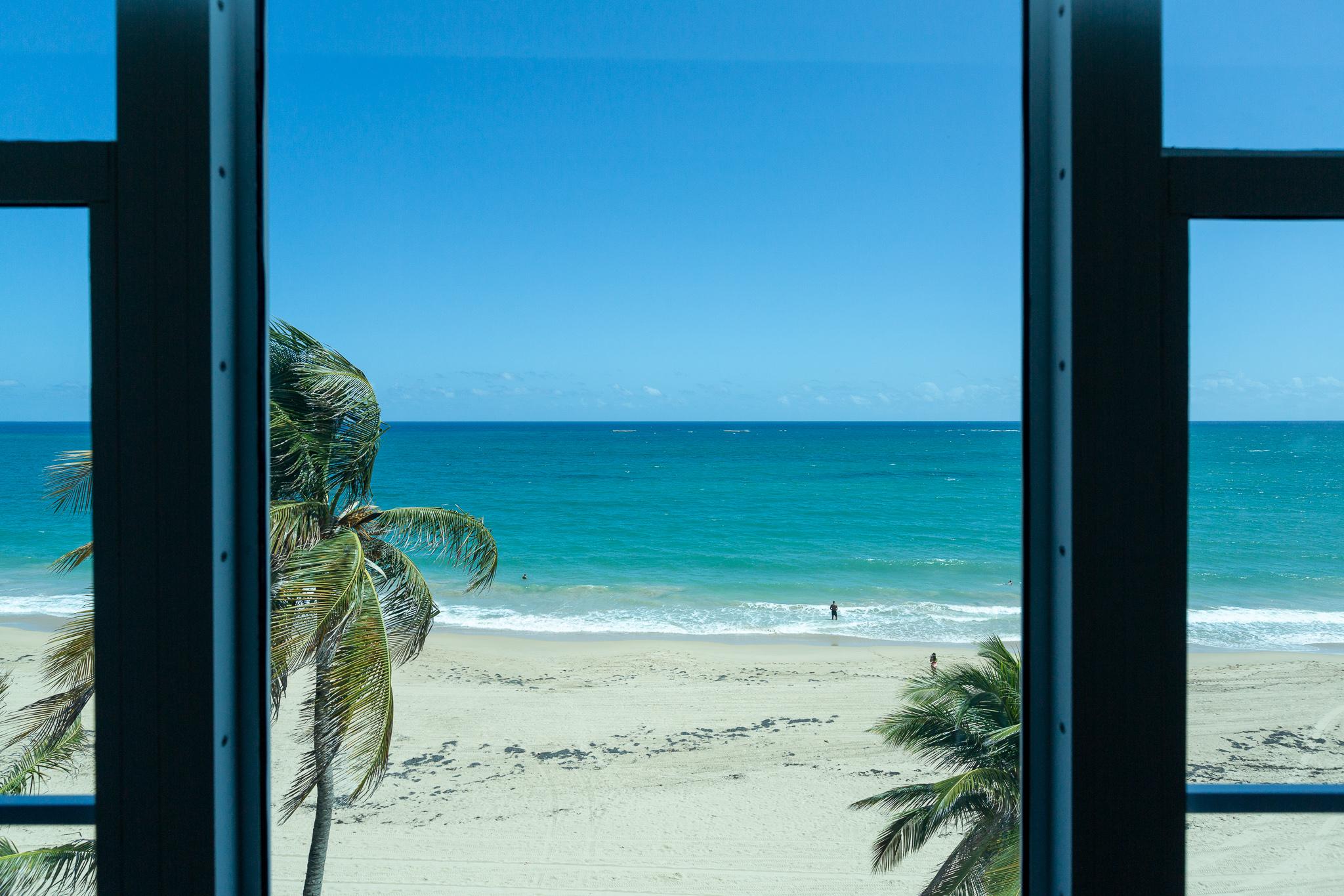 The Tryst Beachfront Hotel San Juan Exterior photo